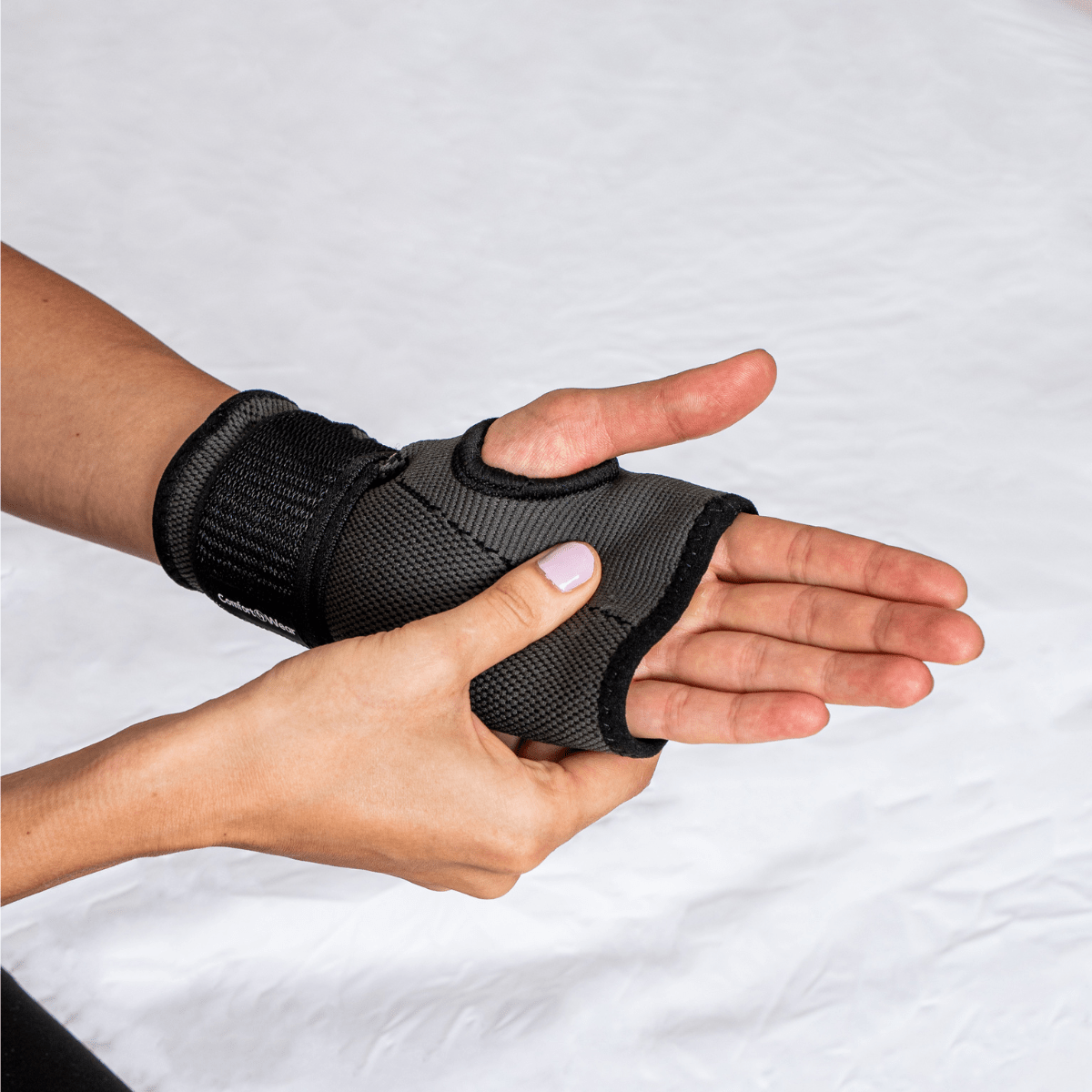 Wrist Recovery Brace - ComfortWear
