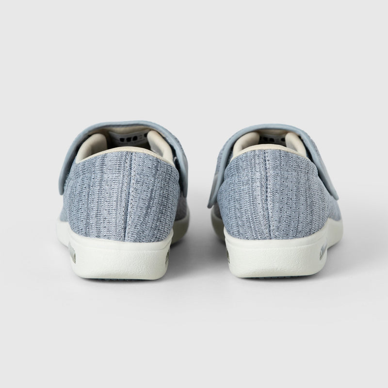 Chloe Stretch No - Tie Wide Shoes w/ Adjustable Closure - Silver - ComfortWear